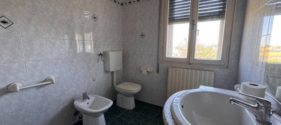 6 bedrooms Villa in Fiesso Umbertiano, Italy No. 352253 6