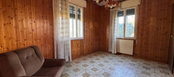 6 bedrooms Villa in Fiesso Umbertiano, Italy No. 352253 2