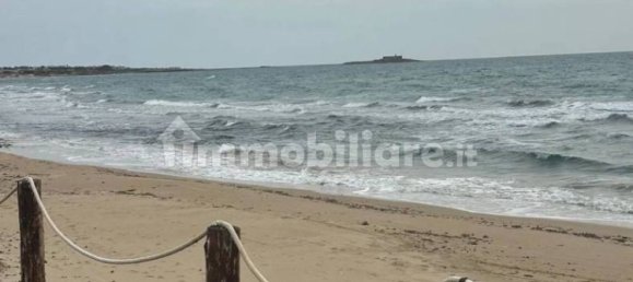 Коммерческая недвижимость с 3 комнатами в Пакино, Италия № 67897 5