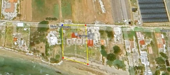 Коммерческая недвижимость с 3 комнатами в Пакино, Италия № 67897 13