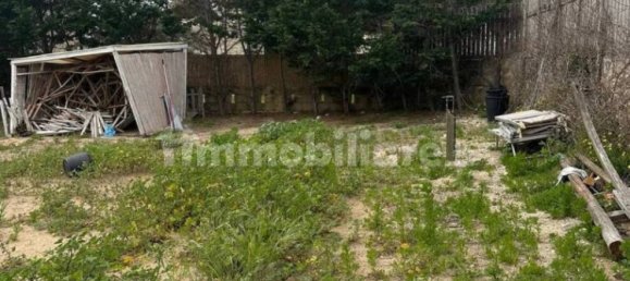 Коммерческая недвижимость с 3 комнатами в Пакино, Италия № 67897 14