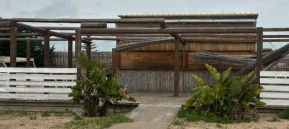 Коммерческая недвижимость с 3 комнатами в Пакино, Италия № 67897 21