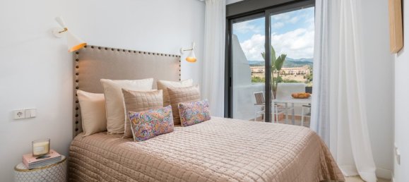 3 bedrooms Townhouse in Estepona, Spain No. 3288 9