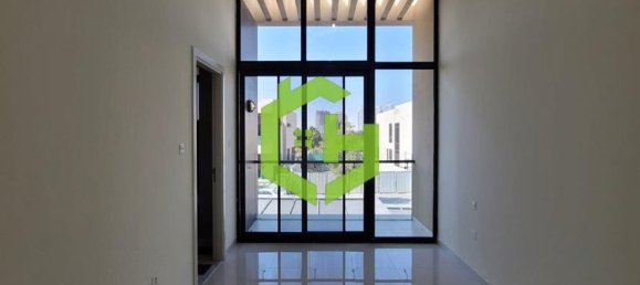 Villa T3 em DAMAC Hills (Akoya by DAMAC), UAE N.º 37540 4