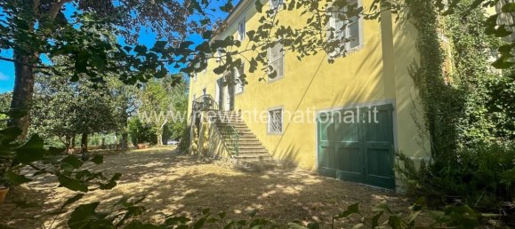 4 غرف نوم فيلا في Lucca, Italy رقم 377439 4