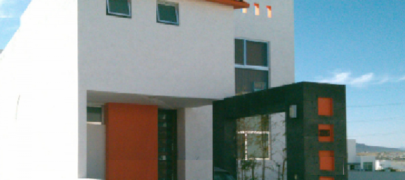 Casa de 3 dormitorios en Querétaro, Mexico No. 186513 2