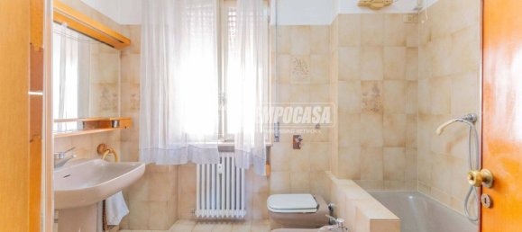 2 غرف نوم شقة في Magenta, Italy رقم 276182 14