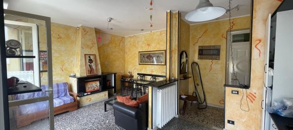 Квартира с 6 комнатами в Кастильоне дель Лаго, Италия № 83610 2