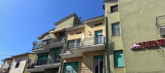 Квартира с 6 комнатами в Кастильоне дель Лаго, Италия № 83610 19