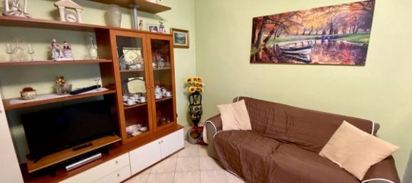 2 rooms Apartment in Gambolò, Italy No. 84074 5