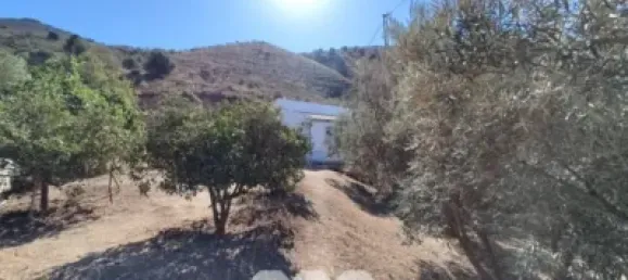 4 bedrooms House in Alcaucin, Spain No. 51508 3