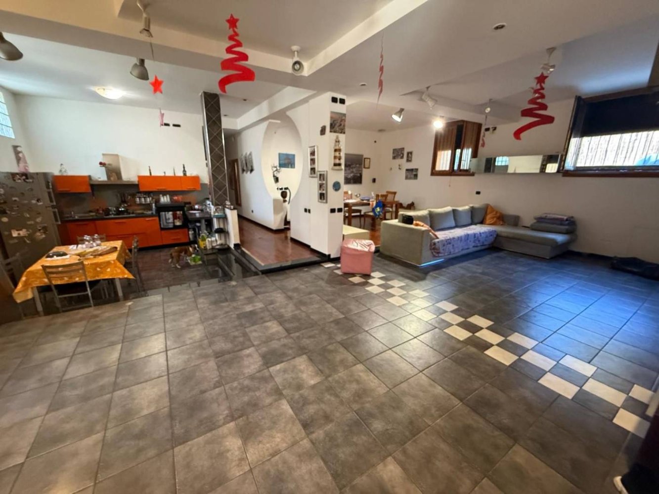 Apartamento de 3 dormitorios en Milan, Italy No. 259502