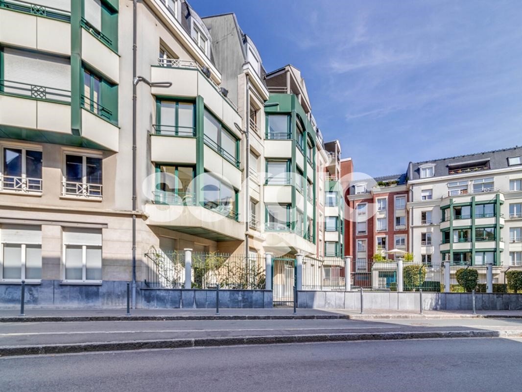 1 bedroom Apartment in Lille, France No. 77351