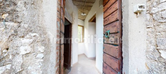 1 bedroom House in Fabbriche di Vergemoli, Italy No. 233358 2