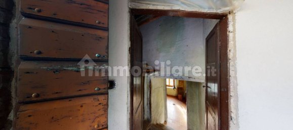 1 bedroom House in Fabbriche di Vergemoli, Italy No. 233358 3