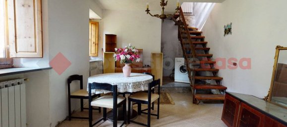 1 bedroom House in Fabbriche di Vergemoli, Italy No. 233358 6