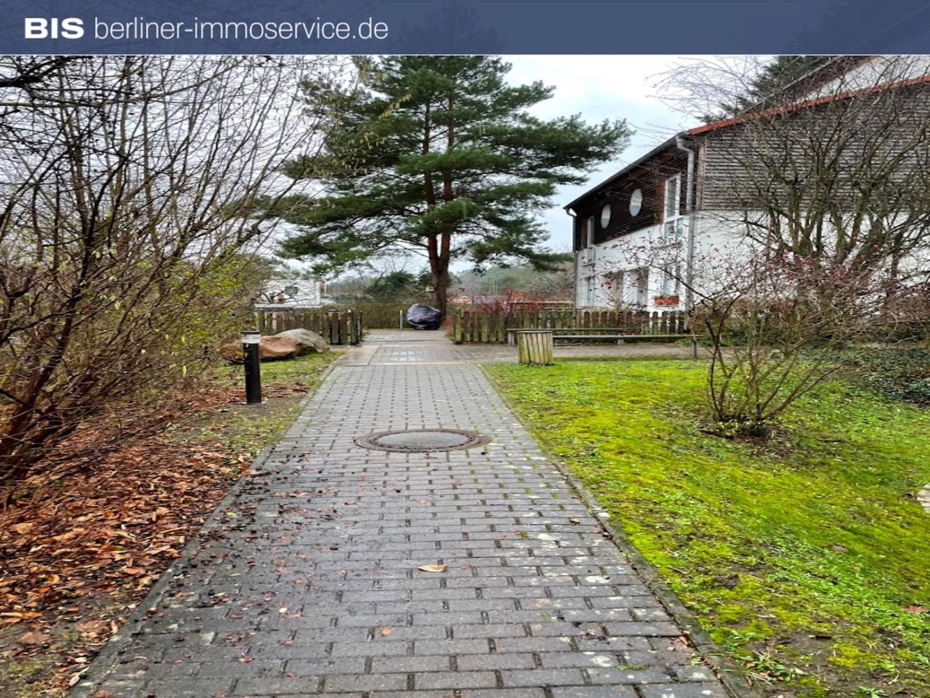 3غرفة شقة في Kopenick, Germany رقم 113712