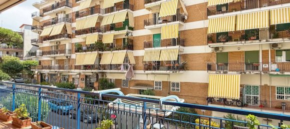 3 Schlafzimmer Wohnung in Naples, Italy, Nr. 282360 20