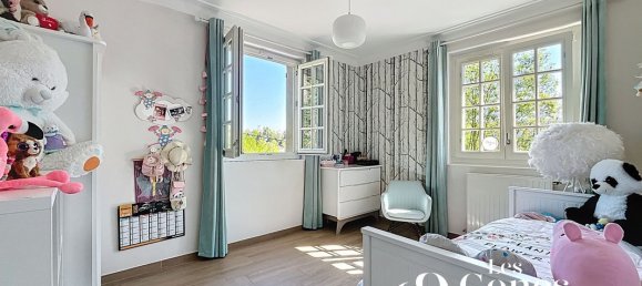 4 bedrooms House in Rhone, France No. 336855 12