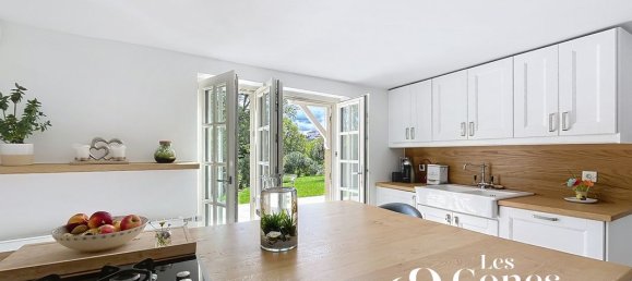 4 bedrooms House in Rhone, France No. 336855 3