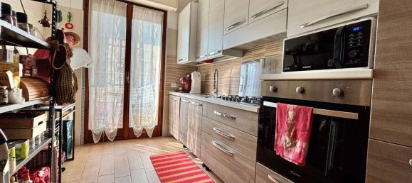 4 bedrooms Apartment in Rozzano, Italy No. 357816 2