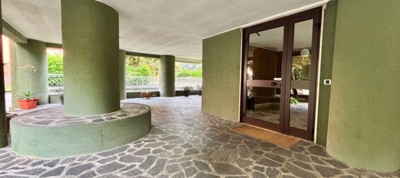 4 bedrooms Apartment in Rozzano, Italy No. 357816 23