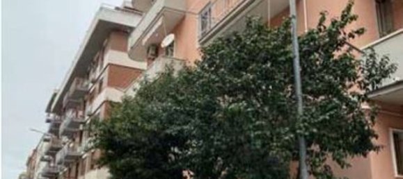 2 rooms Apartment in Foggia, Italy No. 36412 10
