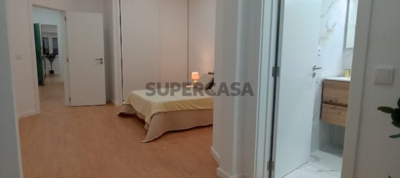 3 bedrooms Apartment in Lisbon, Portugal No. 160017 5