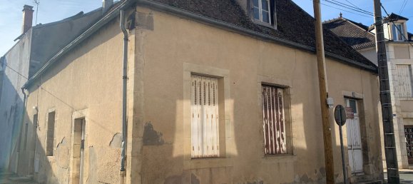 Дом с 5 спальнями в Сент-Аман-Монтрон, Франция № 99702 11