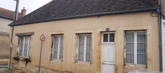 Дом с 5 спальнями в Сент-Аман-Монтрон, Франция № 99702 10