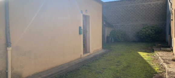 Дом с 5 спальнями в Сент-Аман-Монтрон, Франция № 99702 9