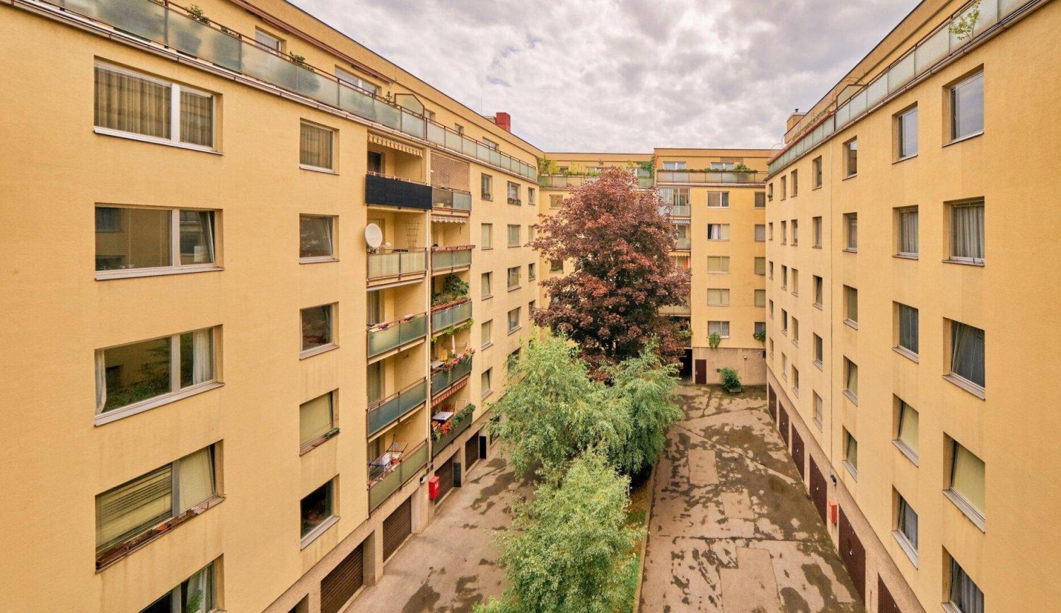 3 rooms Apartment in Wieden, Austria No. 249759