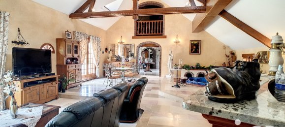 10-Zimmer Haus in Varennes-Changy, France, Nr. 49786 10