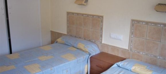 Apartamento de 2 dormitorios en Roses, Spain No. 89693 11