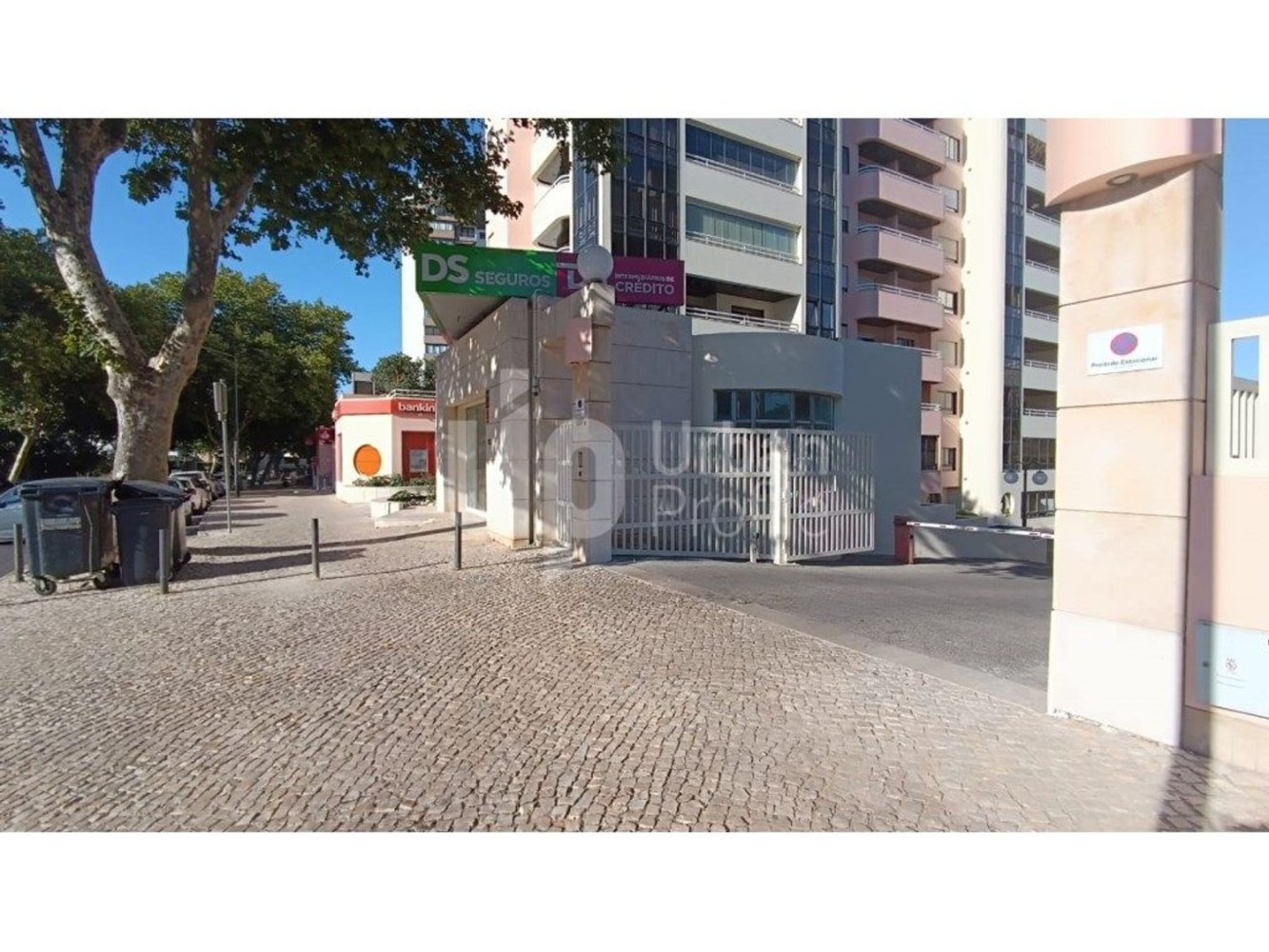 Garage in Cascais, Portugal 12m², Nr. 287910