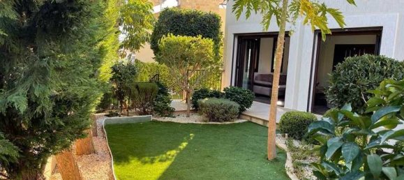 4 chambres Propriété commerciale à Germasogeia, Cyprus No. 19644 3