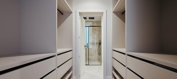 3 bedrooms Apartment in Madrid, Spain No. 144397 14