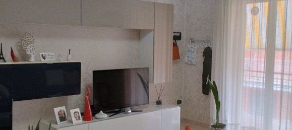 4 bedrooms Apartment in Mariglianella, Italy No. 311590 9