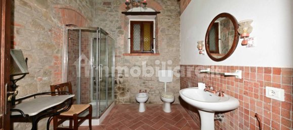 Квартира с 3 спальнями в Кортона, Италия № 44984 22