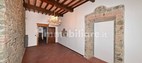 Квартира с 3 спальнями в Кортона, Италия № 44984 12