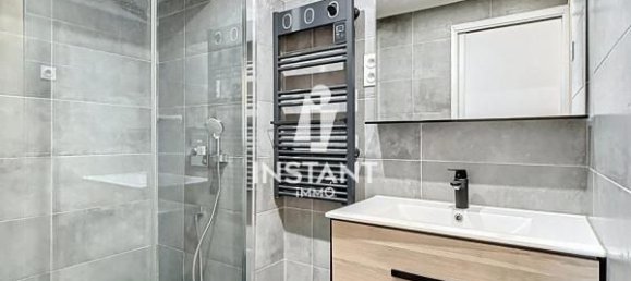 2 bedrooms Apartment in Charenton-le-Pont, France No. 294865 6