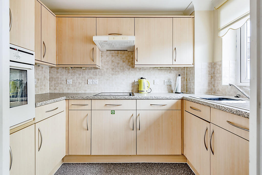 Casa de 1 dormitorio en Crawley, United Kingdom No. 6308