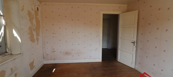 Villa de 4 dormitorios en Beaumenil, France No. 252880 56