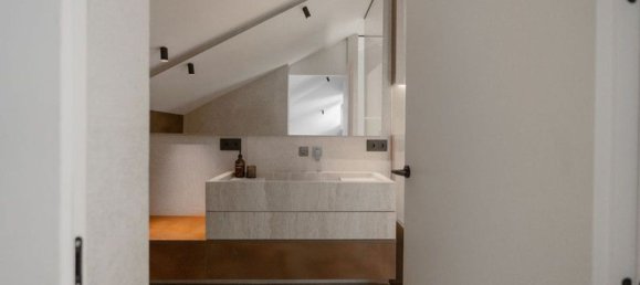 3 bedrooms Penthouse in Marbella, Spain No. 175631 15