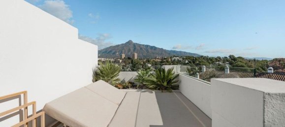 3 bedrooms Penthouse in Marbella, Spain No. 175631 21