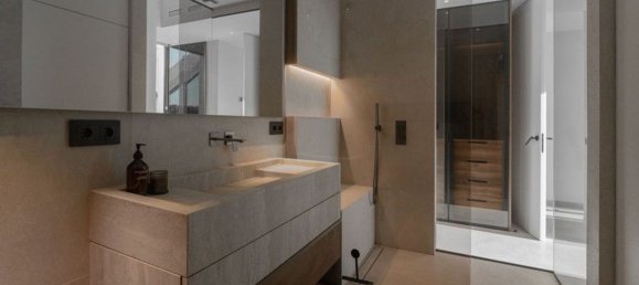 3 bedrooms Penthouse in Marbella, Spain No. 175631 11