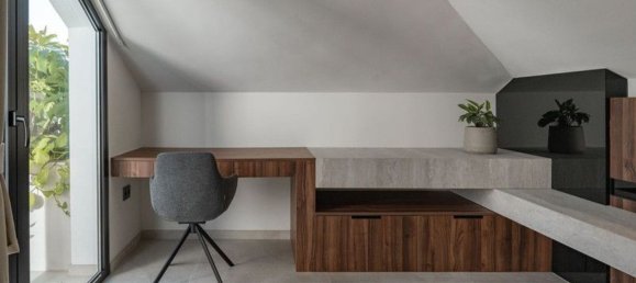 3 bedrooms Penthouse in Marbella, Spain No. 175631 14