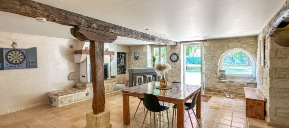 6 bedrooms House in Aumagne, France No. 325647 6