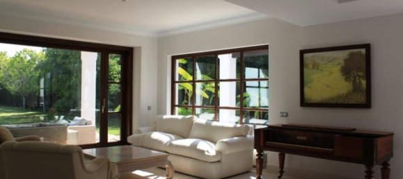 6 bedrooms Villa in Marbella, Spain No. 45704 7