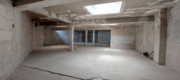 Edificio en Lisbon, Portugal 390 m² No. 82646 10